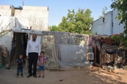 Batman’da barakada yaşayan Kobanili ailenin dramı yürek burktu foto