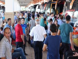 Qelebalixa vegera eydê ya li otogaran