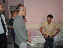 Bakan Şimşek Hasta Ziyaretindeydi