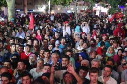 Elazığlıların darbeye karşı tepkisi devam ediyor