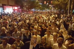 Bingöl’de darbe girişimine tepkiler devam ediyor