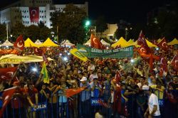 “Darbenin arkasındaki güçlerin iyi tanınması gerekir”