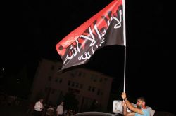 Midyat halkından darbecilere tepki yürüyüşü