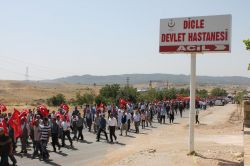 Dicle’de darbe karşıtı yürüyüş