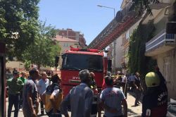 Bingöl'de öğrenci pansiyonun bulunduğu binada yangın foto