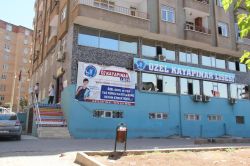 Diyarbakır’da 2 kurum hakkındaki kapatma kararı durduruldu video foto