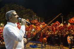 90’lı yıllarda birçok Müslüman’a kumpas kurdular