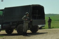 'Dur’ ihtarına uymayan araca ateş açıldı