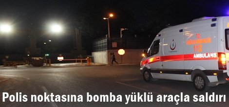 Hakkari’de polis noktasına bomba yüklü araçla saldırı