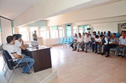 Çiftçilere bitki koruma ürünleri eğitim toplantısı yapıldı