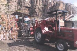 Kömürcüler sitesi esnafından çöp tepkisi