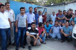 AKSA Elektrik çalışanları iş bırakma eylemi başlattı