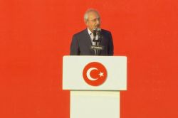 Gönül ister ki parlamento dışındaki genel başkanlar da burada olsaydı