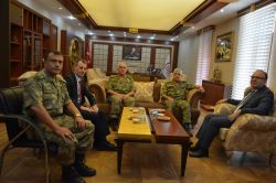 Korgeneral Arif Çetin, Vali Siirt Valisi Mustafa Tutulmaz’ı ziyaret etti