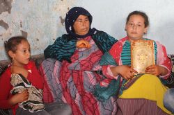 Tefeci 10 yaşındaki kızımı elimden alacak!