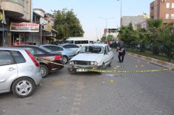 Park halindeki araca silahlı saldırı: 2 kişi hayatını kaybetti