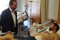 HÜDA PAR Elazığ’daki patlamada yaralananları ziyaret etti