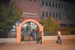 Halk Eğitim Merkezine bombalı saldırı