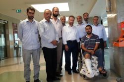 Ailece bindikleri motosiklet devrildi: 4 yaralı