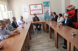 28 Şubat mağdurlarının aileleri STK’ları ziyaret etti