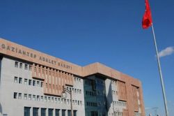 Gaziantep’te 44 polis tutuklandı