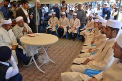 Batman’da öğrenimlerini tamamlayan 12 öğrenci icazet aldı