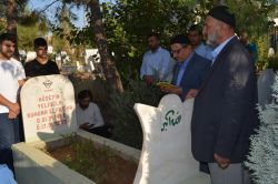 Bayramın ilk gününde kabristanlar doldu taştı