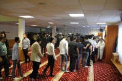 Basel’de Müslümanlar bayramlaştı