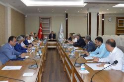 Belediye hizmetlerinin yürütülmesi için toplantı yapıldı