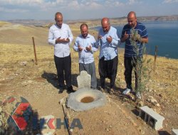 Ethem Türkben mezarı başında anıldı