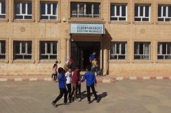 Servisi olmayan birçok Suriyeli öğrenci okula gidemedi