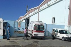 Fabrikanın çatısından düşen işçi hayatını kaybetti