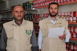 Van Rahmet Eli bayramda yaptığı yardımı kamuoyu ile paylaştı