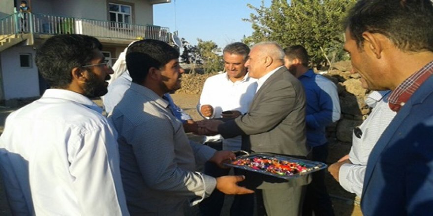 HÜDA PAR heyetinden Şehit ve Tutuklu ailelerine bayram ziyareti