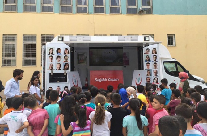 Sağlıklı Yaşam Aracı hizmet vermeye devam ediyor