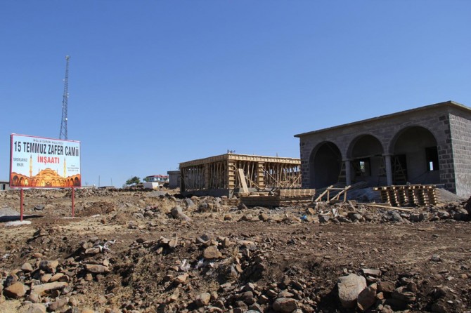 Gülpınar köyü sakinlerinin 53 yıllık cami hasreti sona eriyor