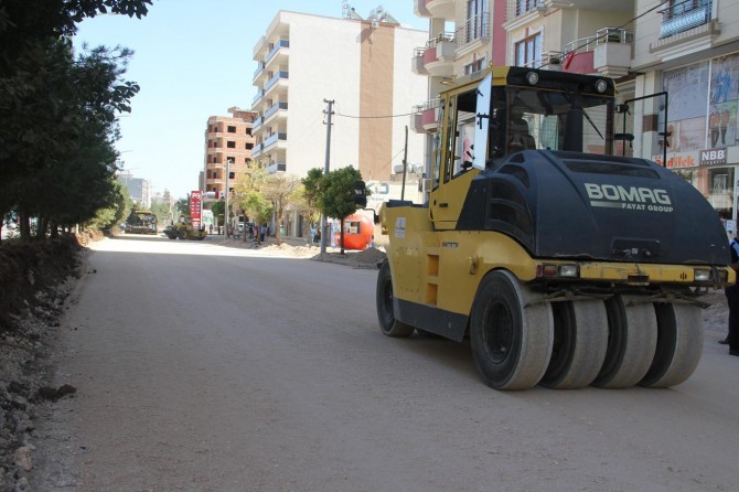 Midyat’ta yol çalışmalarının ikinci etabı başladı