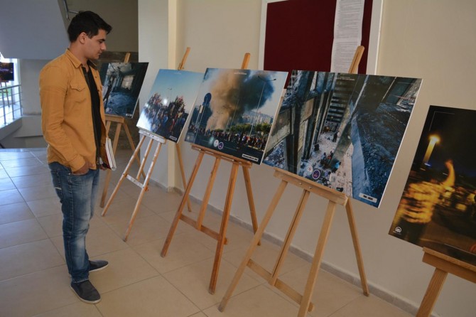 Batman'da 15 Temmuz'u konu alan fotoğraf sergisi açıldı