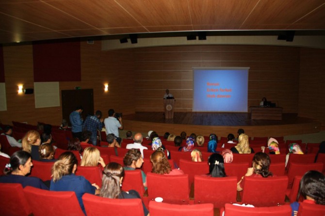 Dicle Üniversitesinde dünya kalp günü konferansı