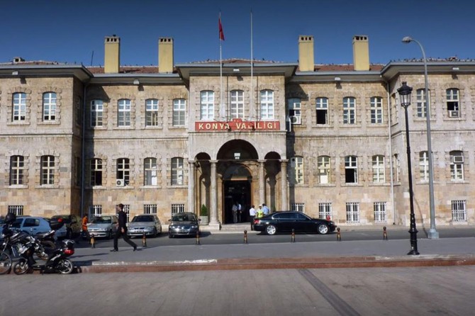 Konya'da 676 kişi memurluktan atıldı