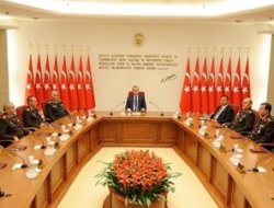 YAŞ toplantısında ilk gidecek komutan