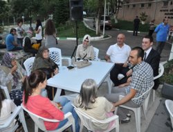 Huzurevi'nde Huzurlu Bir Gece