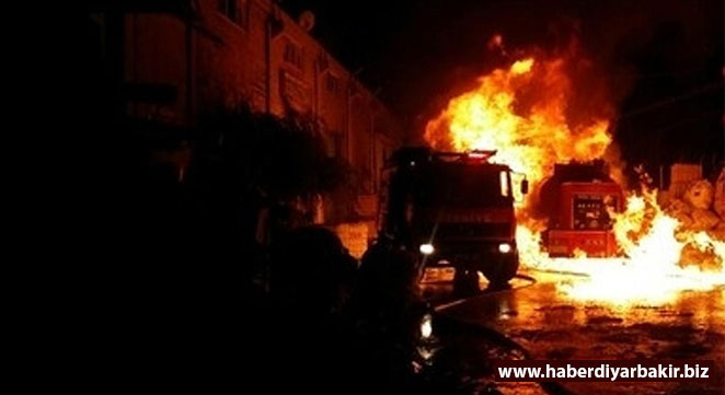 Gaziantep’te tutkal fabrikasında yangın