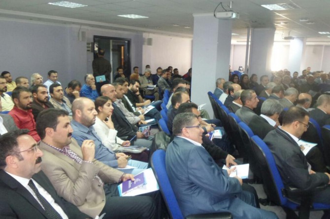 Van'da muhasebecilere alacakların yeniden yapılandırılması semineri verildi