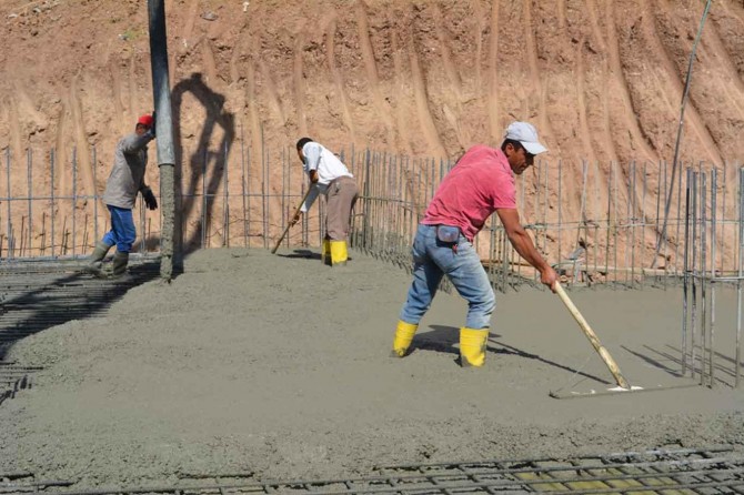 Temeli atılan Asr-ı Saadet Camii yardım bekliyor