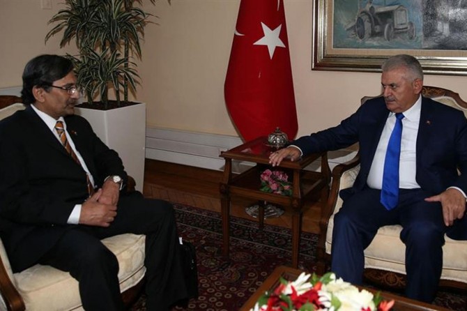 Başbakan Yıldırım, Pakistan Başbakanı Şerif'in özel temsilcilerini kabul etti
