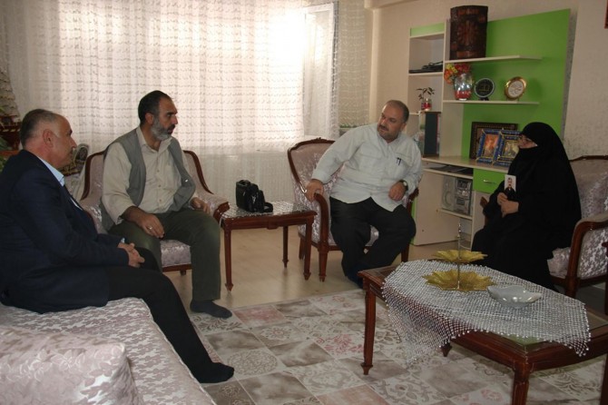 FETÖ mağduru ailelere STK ziyaretleri devam ediyor