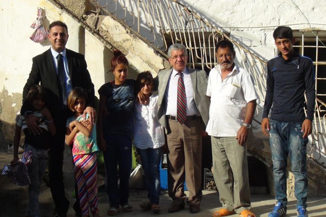 Harabe evde yaşayan Nusaybinli aileye yardım eli uzandı