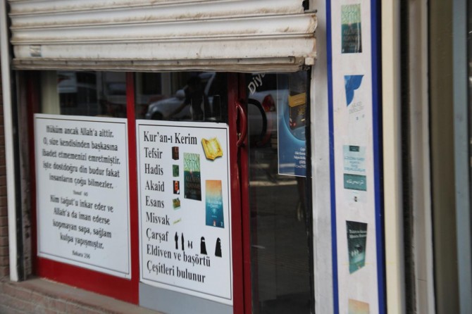 Diyarbakır’da 25 adrese baskın