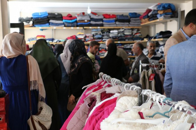 İnfak-Der olarak 75 bin ihtiyaç sahibini giydirdik